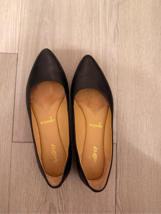 Trotters Shoes - Trotters Estee Black Leather Slip-On Pointed Toe Ballet Flats US 8 Shoes